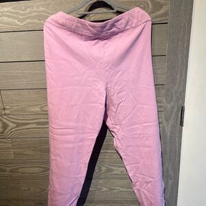 Comfortable and cute pull on pink pants! Great for casual or work!